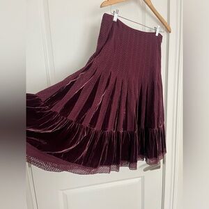 Free People Vintage Burgundy Tiered Velvet Lace Midi skirt Sz. 10 Boho